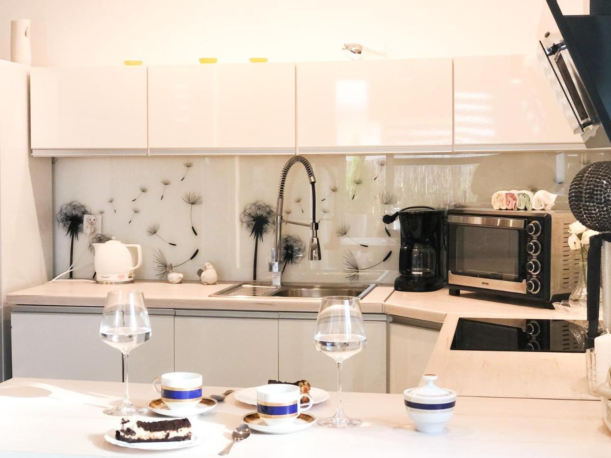 Apartament Mniszek Kołobrzeg Exteriör bild